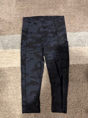 lululemon athletica Black and Dark Gray Camo Leggings